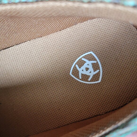 NWT Ariat Women’s 9.5B Hilo Vintage Turquoise Floral Emboss Leather Casual Mocs - Picture 9 of 10